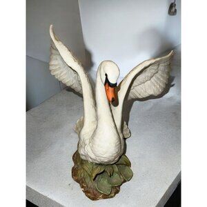 Homco White Swan Porcelain Figurine